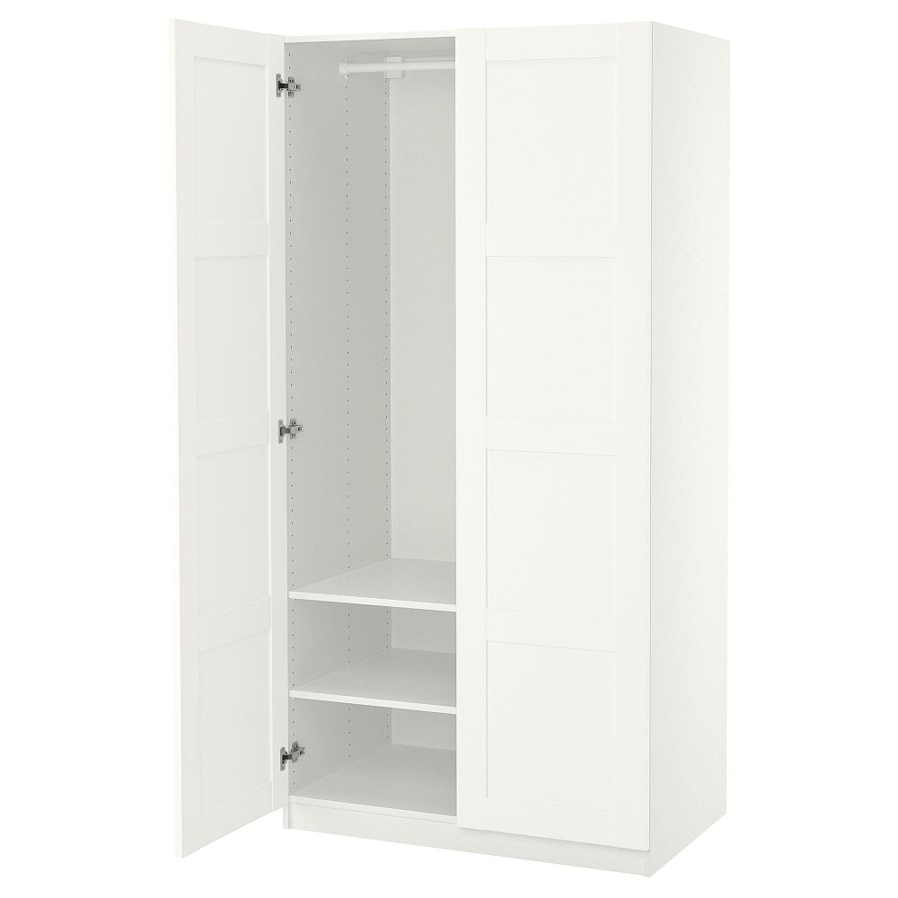 IKEA, вид спереди