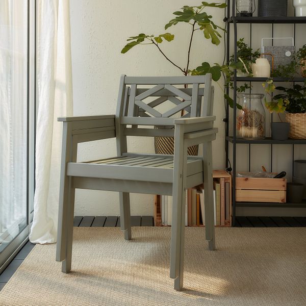 Садовый стол и 2 легких кресла, серый морилка/Куддарна бежевый IKEA BONDHOLMEN БОНДХОЛЬМЕН 193.299.93 - фото 2