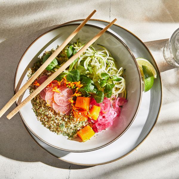 Тарелка, серый 25 см IKEA GLADELIG ГЛАДЕЛИГ 904.571.51 - фото 4