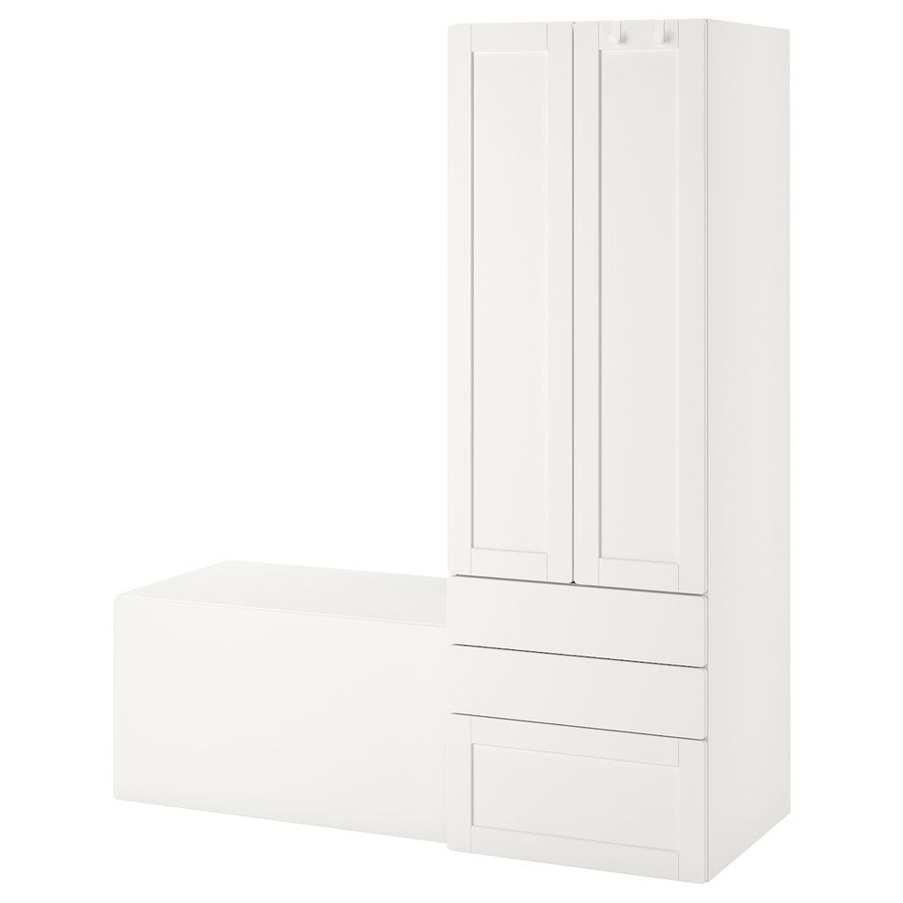 IKEA, вид спереди