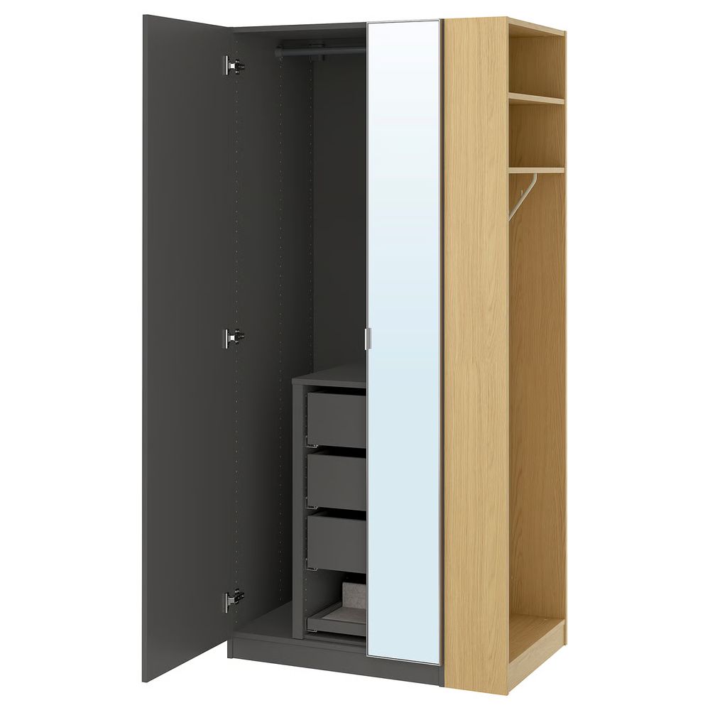 IKEA, вид спереди