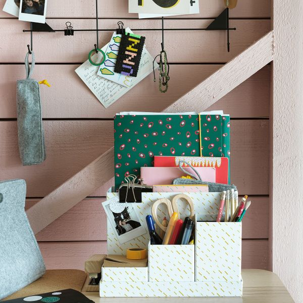 Подставка для канцелярских принадлежн, белый, точечный 18x17 см IKEA ТЬЕНА 304.340.49 - фото 2