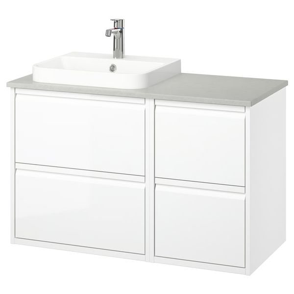 IKEA, вид спереди