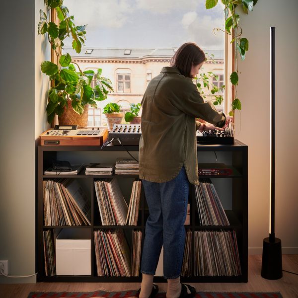 Светильник напольный, светодиодный, черный IKEA OBEGRÄNSAD 405.262.46 - фото 3