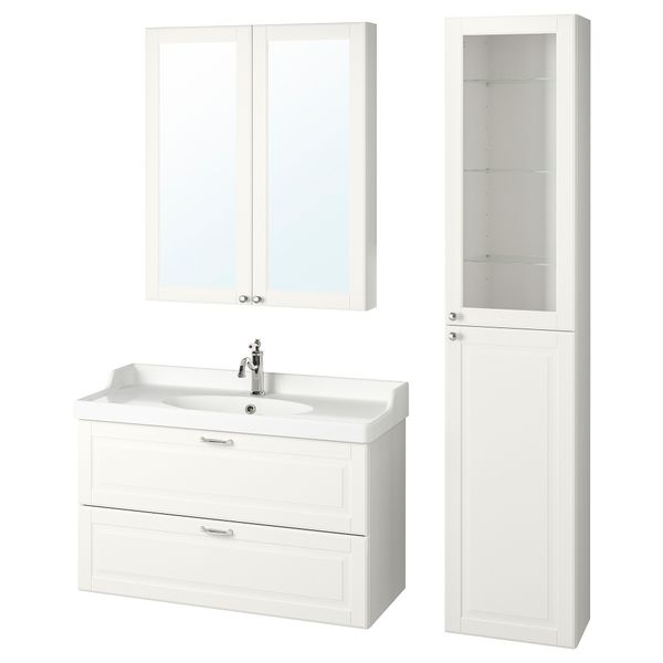 IKEA в интерьере ванной