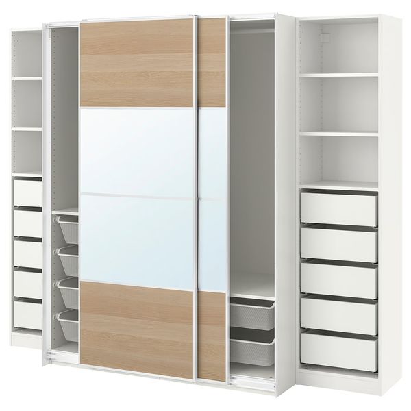 IKEA, вид спереди