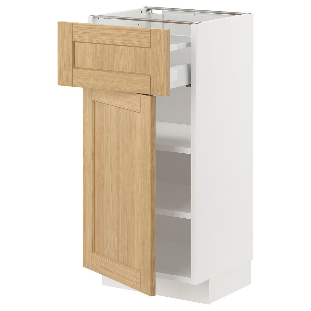 IKEA, вид спереди