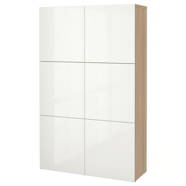 IKEA, вид спереди