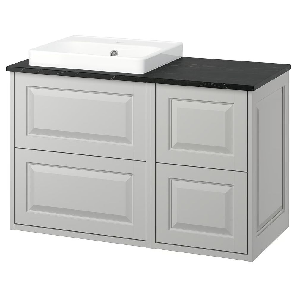 IKEA, вид спереди
