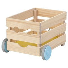 IKEA, вид спереди
