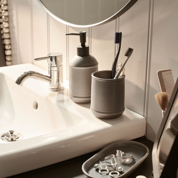 IKEA в интерьере ванной - схема-чертеж с размерами