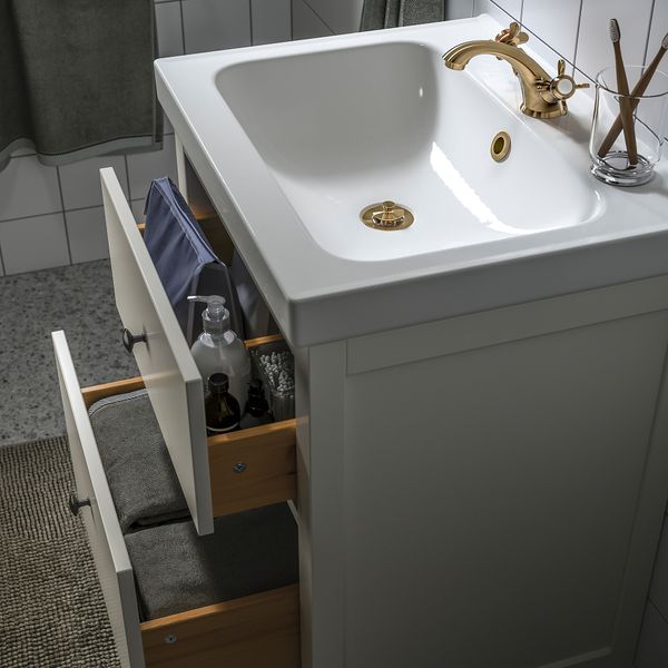 IKEA в интерьере ванной
