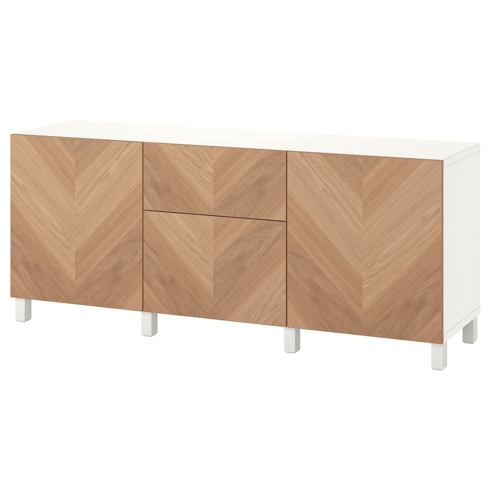 IKEA, вид спереди