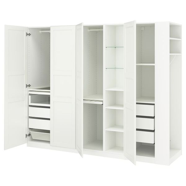 IKEA, вид спереди