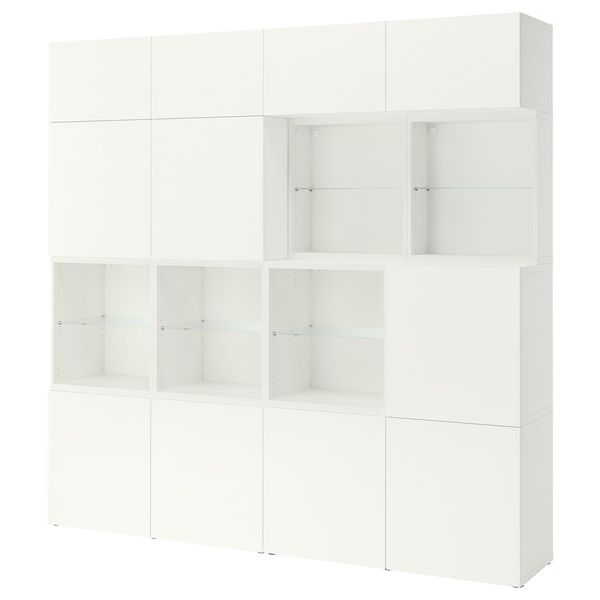 IKEA, вид спереди