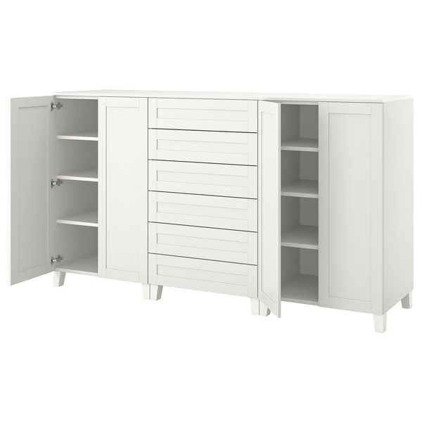 IKEA, вид спереди