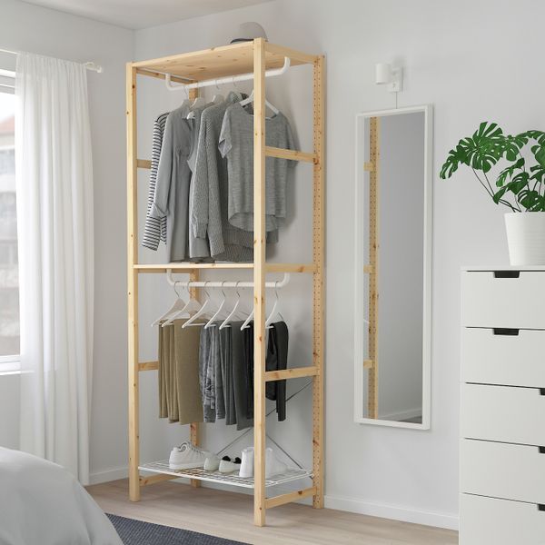 IKEA, вид спереди