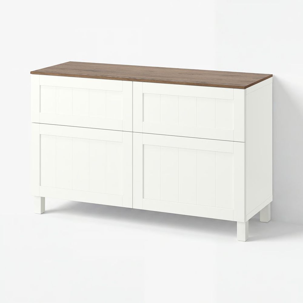 IKEA, вид спереди
