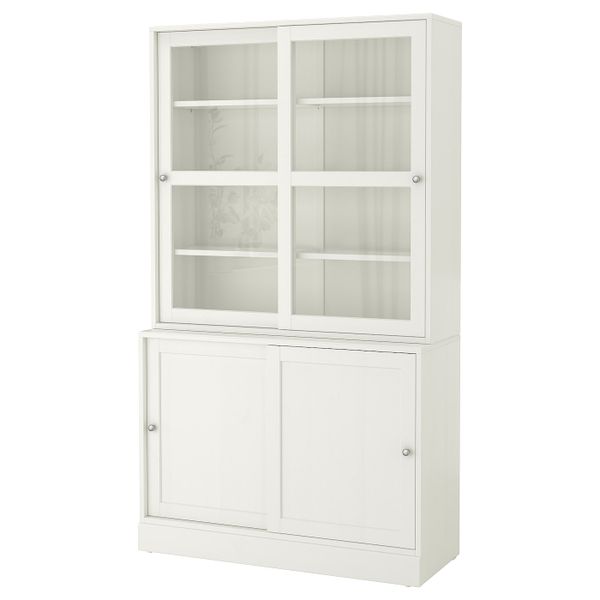 IKEA, вид спереди