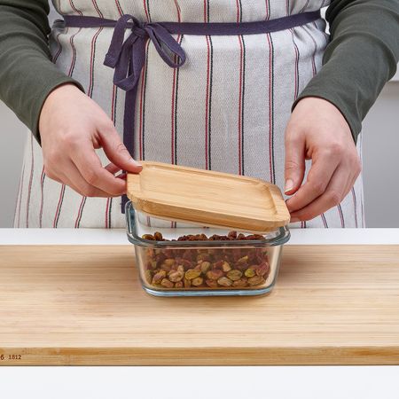 Контейнер для продуктов с крышкой, четырехугольной формы стекло/бамбук 600 мл IKEA IKEA 365+ ИКЕА/365+ 392.691.15