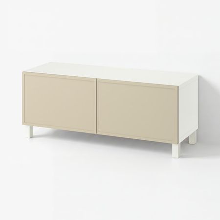 BESTÅ Тумба под ТВ, с дверцами - белый/Krukmakare бежевый 120x42x48 см