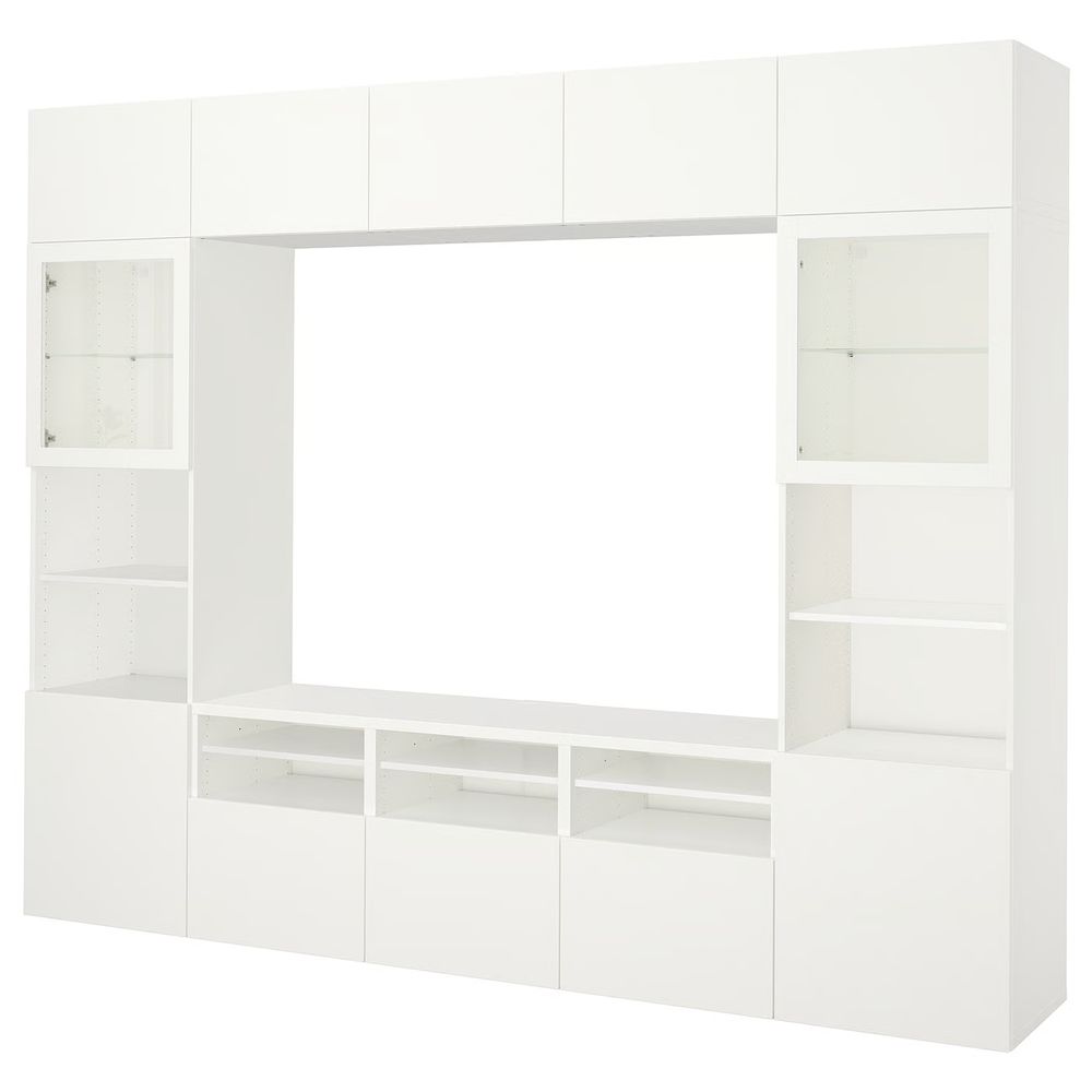 IKEA, вид спереди