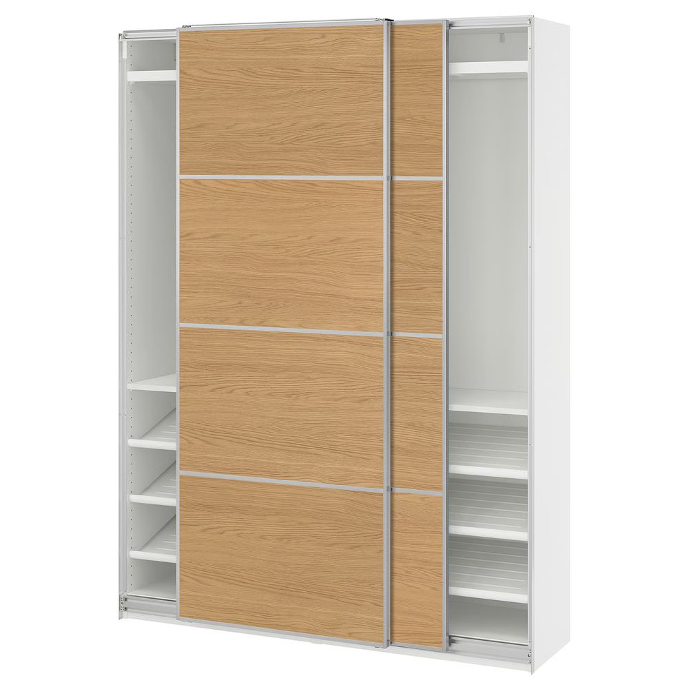IKEA, вид спереди
