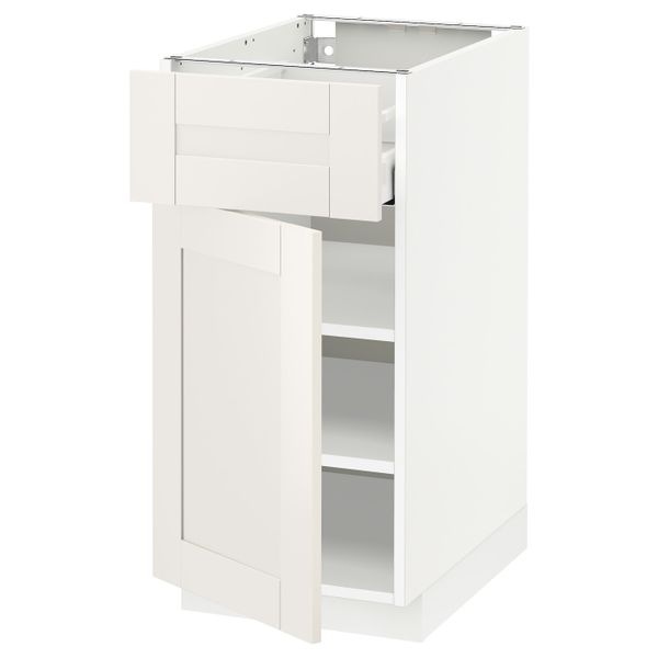 IKEA, вид спереди