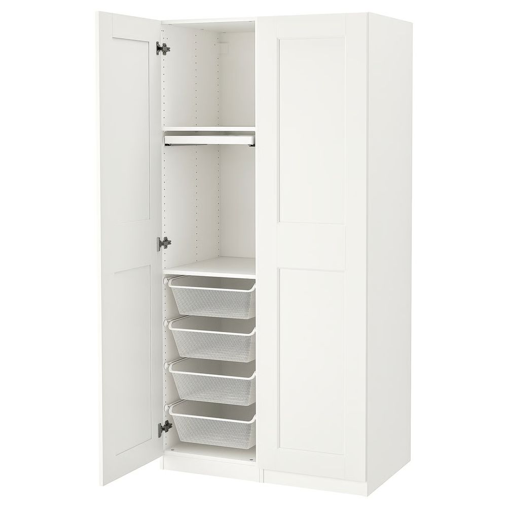 IKEA, вид спереди
