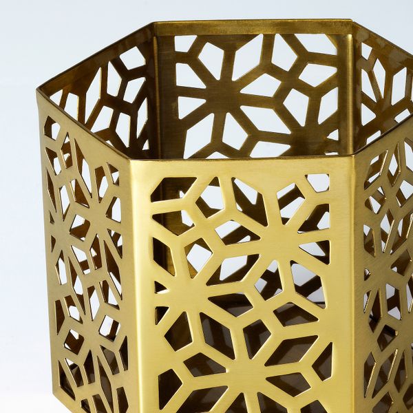 Подсвечник для греющей свечи, золотой 8 см IKEA LJUVARE ЛЬЮВАРЕ 004.921.30 - фото 2