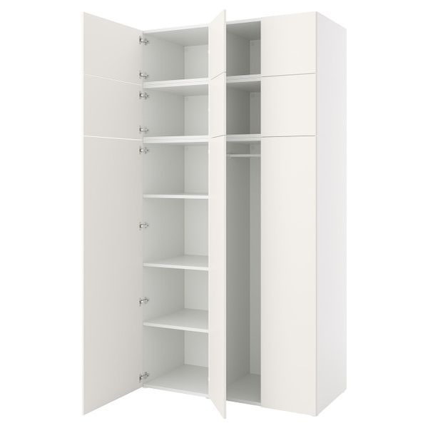 IKEA, вид спереди