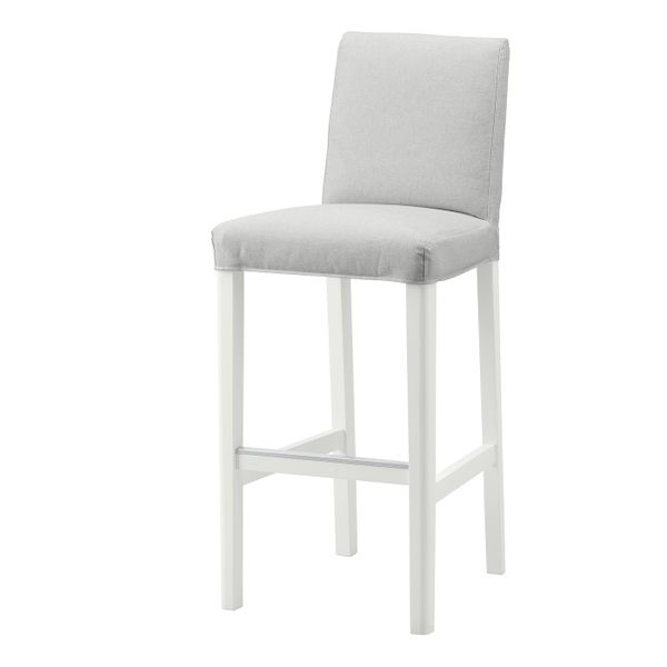 IKEA, вид спереди