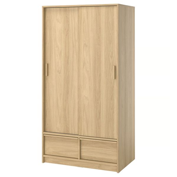 IKEA, вид спереди