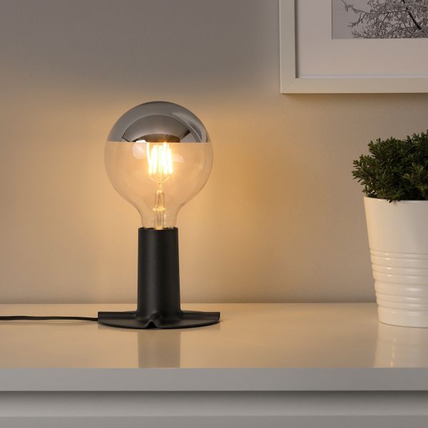 Настольная лампа с лампочкой, шаровидный зеркальный верх, серебристый/темно-серый 370 Люмен 125 мм IKEA СИЛЛЬБУ / СКАЛЛЬРАН - фото 2