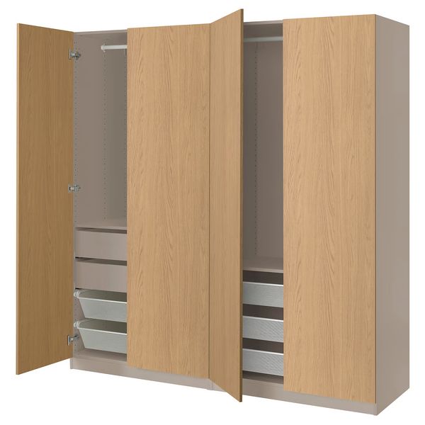 IKEA, вид спереди