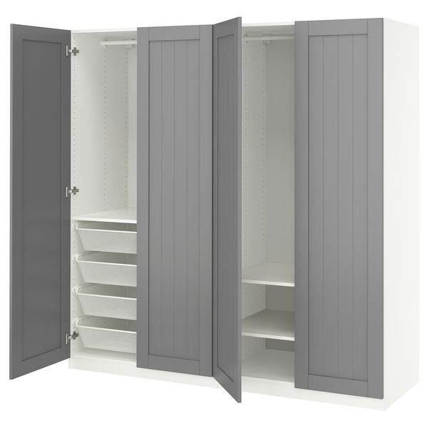 IKEA, вид спереди