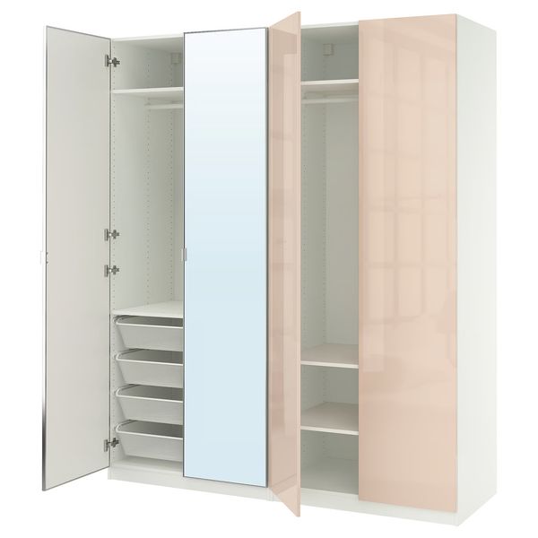 IKEA, вид спереди