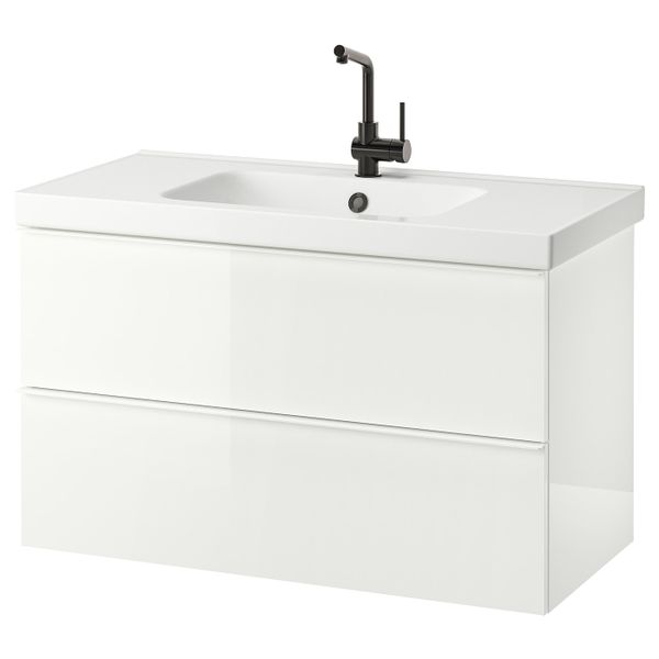 IKEA, вид спереди