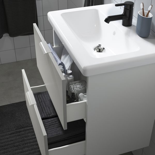 IKEA в интерьере ванной