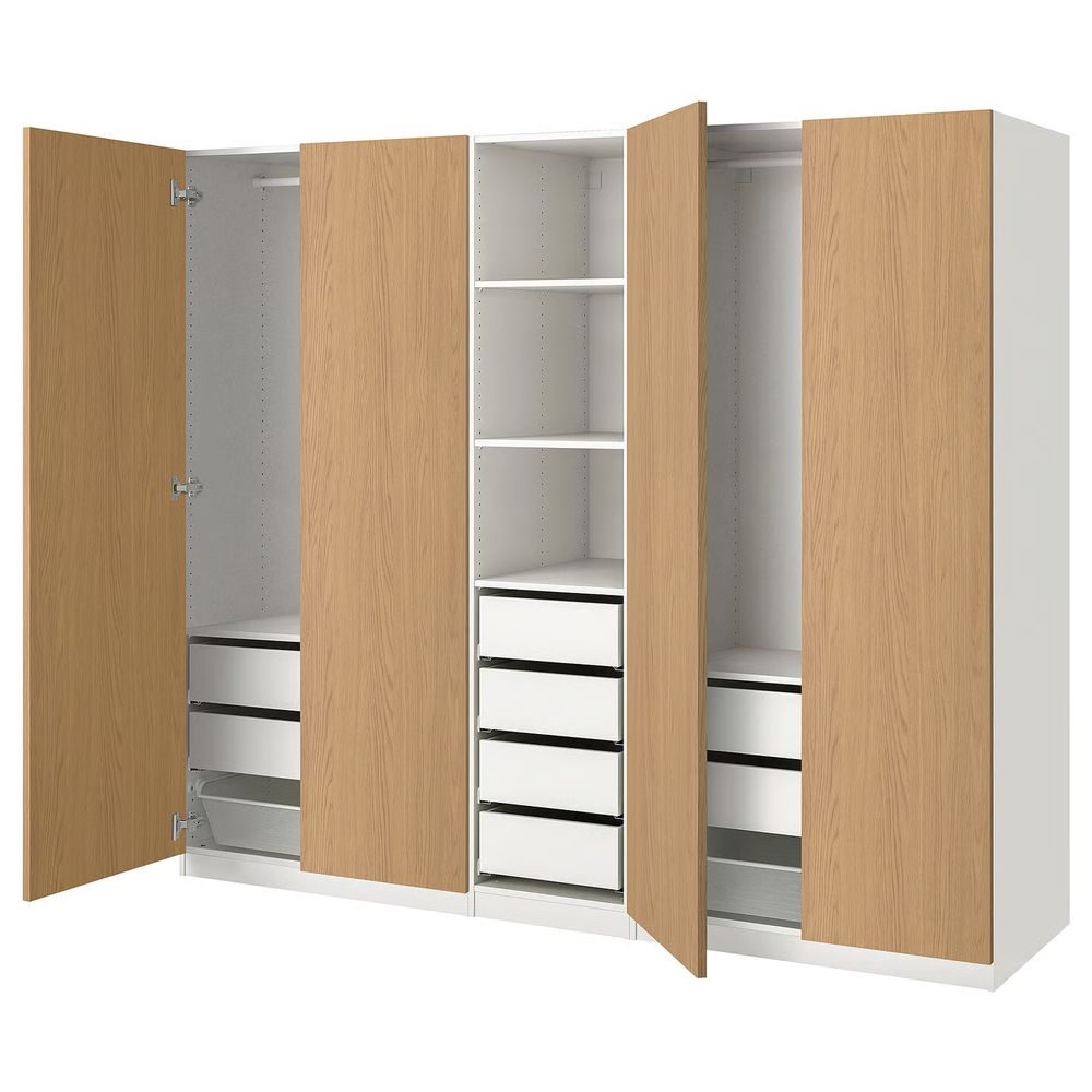 IKEA, вид спереди