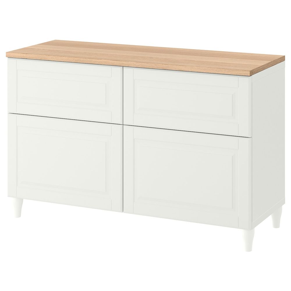IKEA, вид спереди