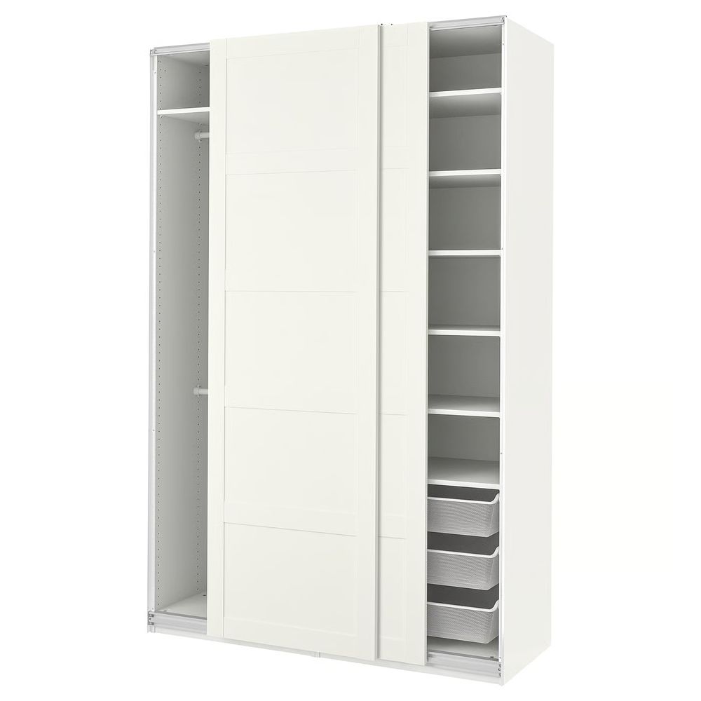 IKEA, вид спереди