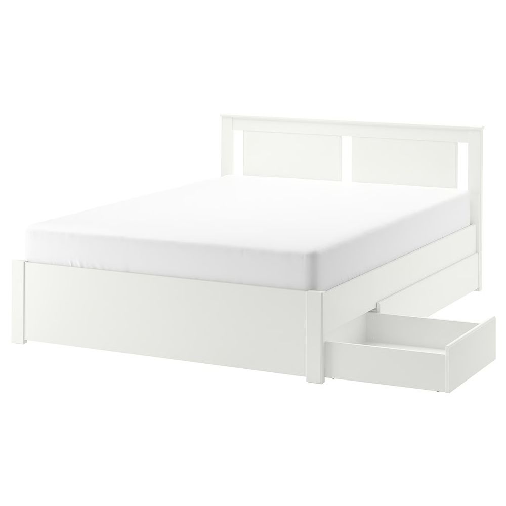 IKEA, вид спереди