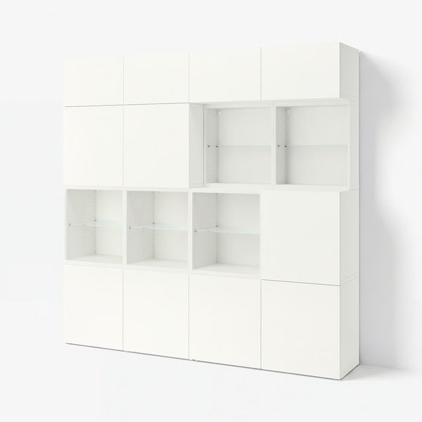IKEA, вид спереди