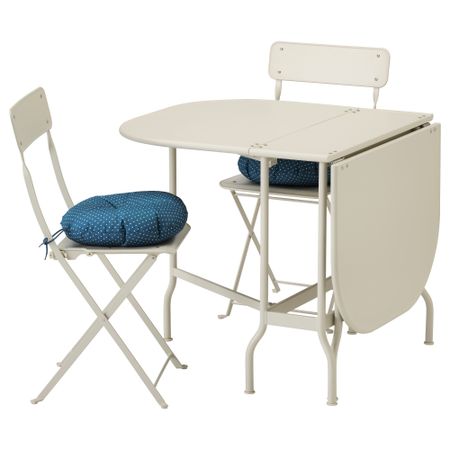 Стол + 2 складных стула для сада САЛЬТХОЛЬМЕН, миндально-белый бежевый, Иттерон синий