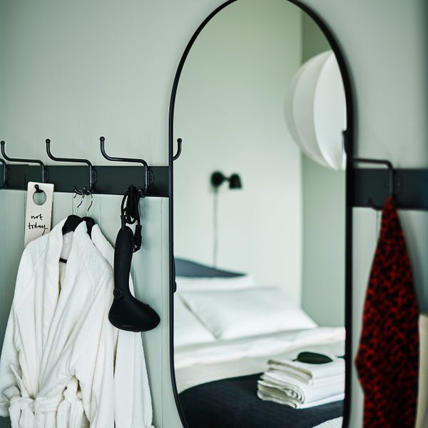 Зеркало, черный 60x120 см IKEA LINDBYN ЛИНДБЮН 704.586.27 - фото 2