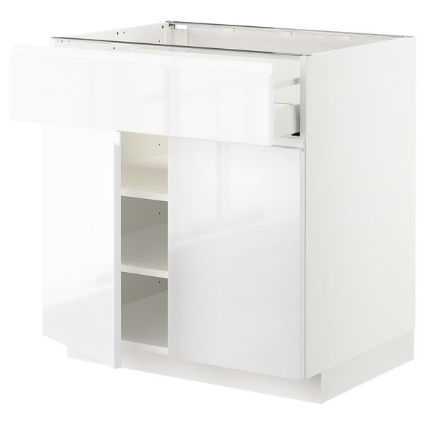 IKEA, вид спереди
