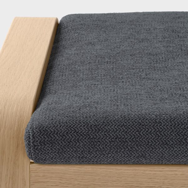 Табурет для ног, дубовый шпон, беленый/Хили темно-серый IKEA POÄNG ПОЭНГ 393.194.03 - фото 2