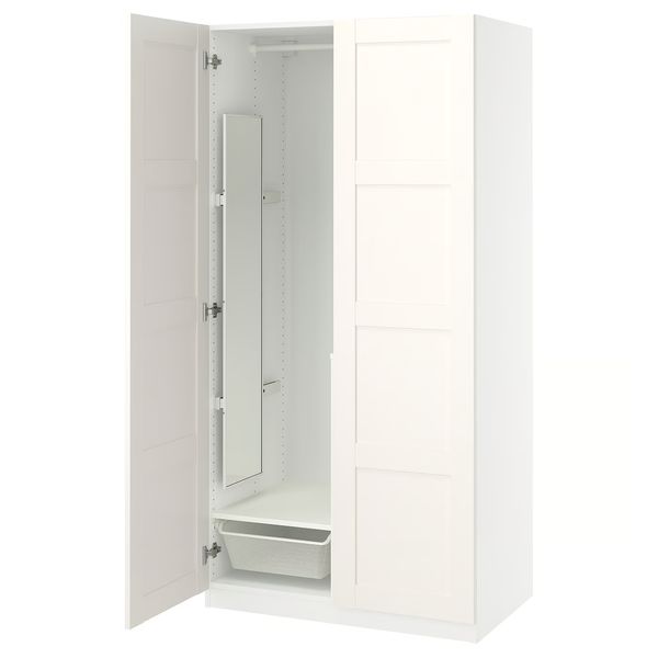 IKEA, вид спереди