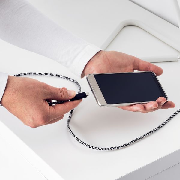 Кабель микро-USB-USB 1.5 м IKEA LILLHULT ЛИЛЛЬХУЛЬТ 404.135.84 - фото 3